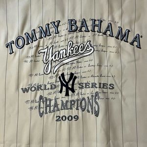 Collector’s edition Tommy Bahama NY Yankees